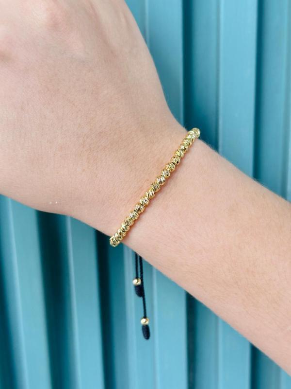 Pulsera hilo negro