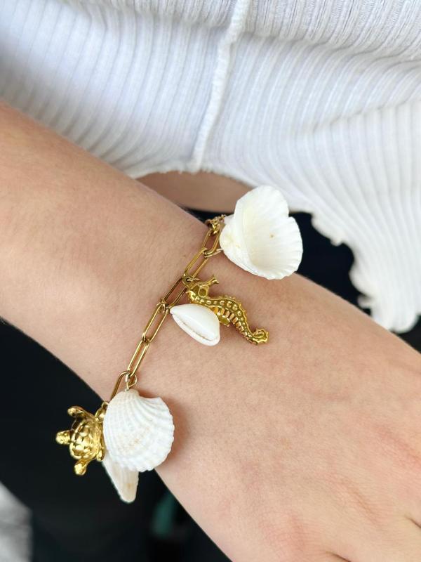 Pulsera de conchas