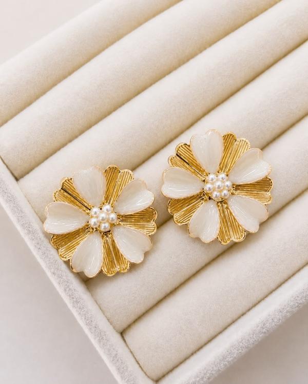 Arete Flores Perlitas