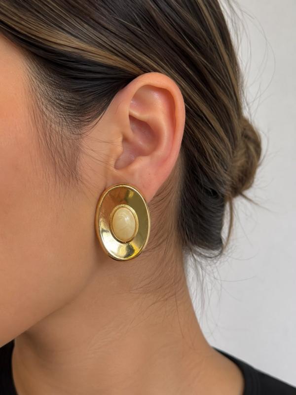 Arete Chunky Ovalado Con Piedra