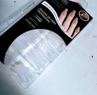 Caja Moldes de Uñas Profesional