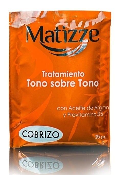 Baño de color cobrizo