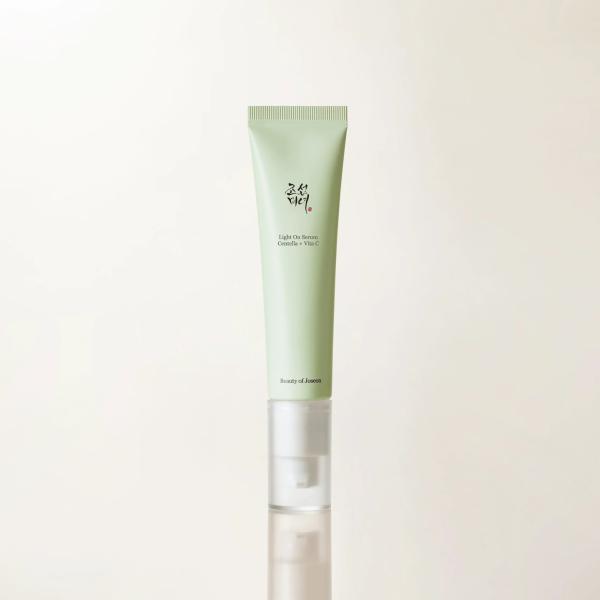 Contorno de Ojos Light On de Centella + Vita C