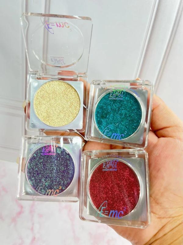Sombra Glitter E=mc