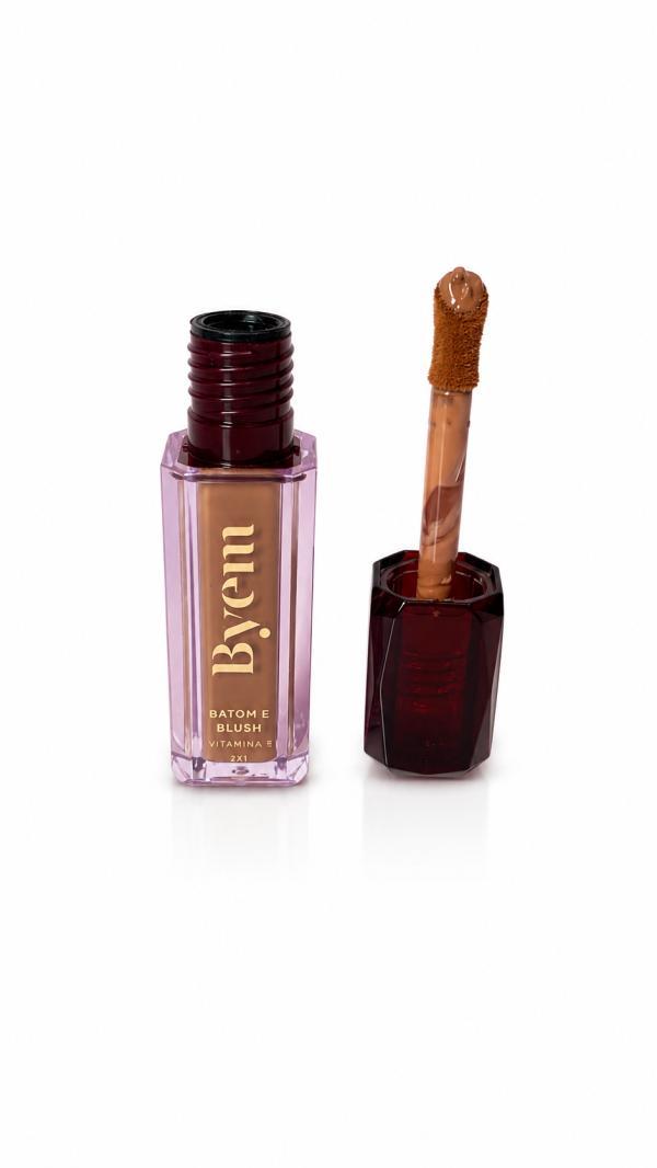 Labial 2 en 1 con Vitamina E