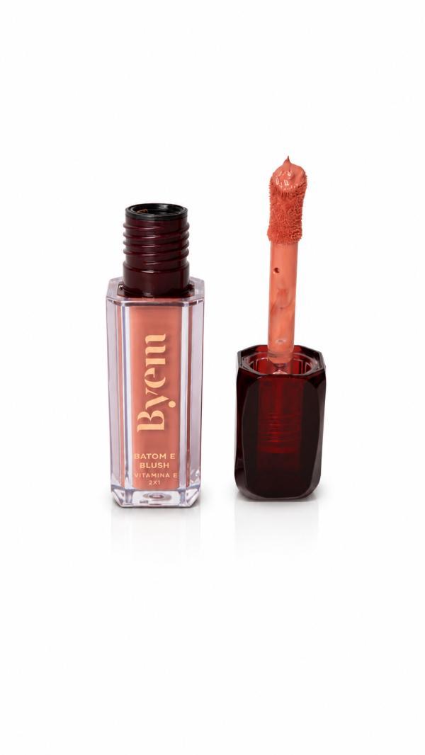 Labial 2 en 1 con Vitamina E